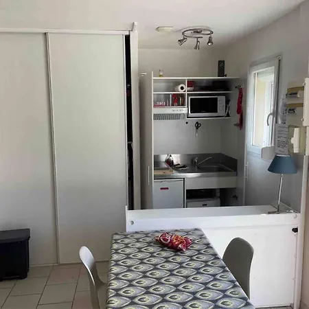 Maison Avec Terrasse Et Jardin A 600m De La Tatil Evi