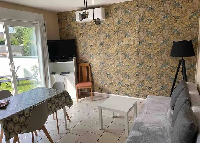 Maison Avec Terrasse Et Jardin à 600m De La